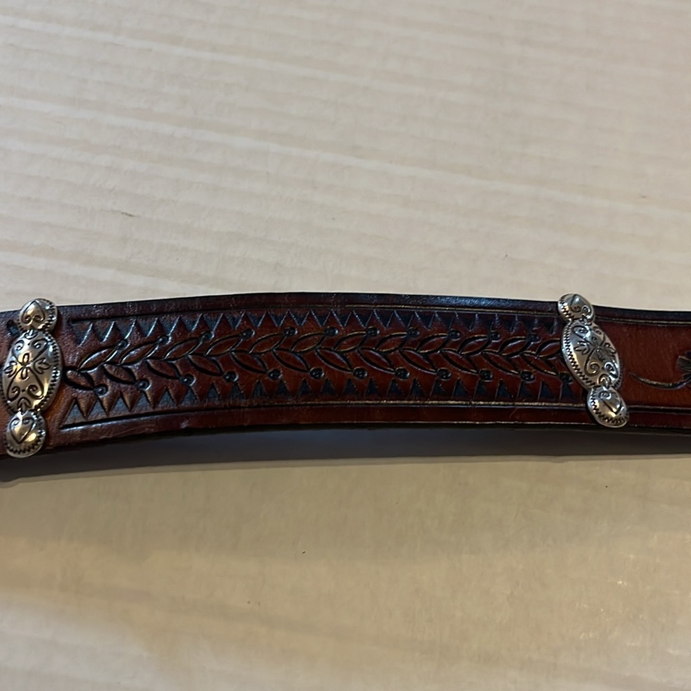 Brighton-M(30)-Brown-leather, embossed, buckle belt. - Picture 5 of 11